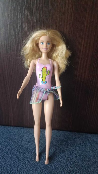 Lalka Barbie w stroju kąpielowy Mattel