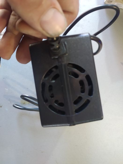 Зарядне 10S. 36V 5A