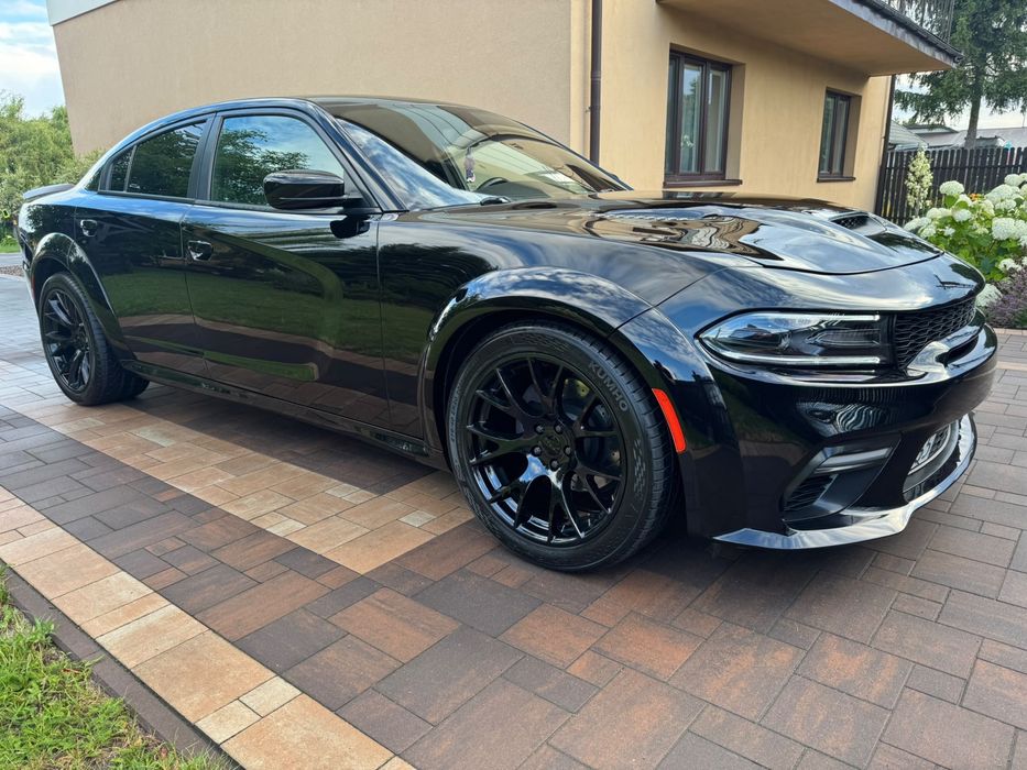 Dodge Charger 5.7 v8