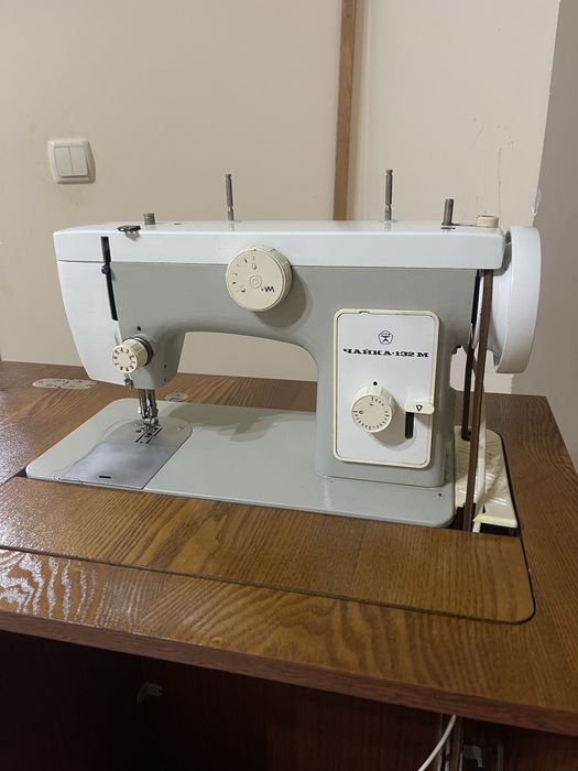 Швейна машинка Чайка 132М