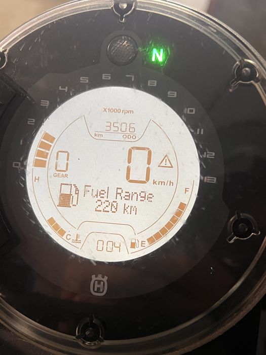 Husqvarna Svartpilen 125