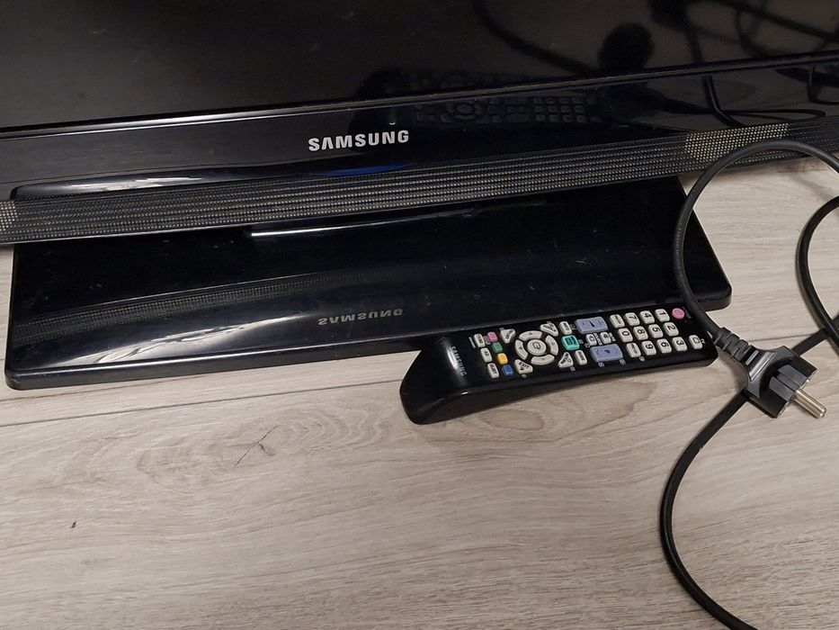 Sprzedam TV  Samsung 32"
