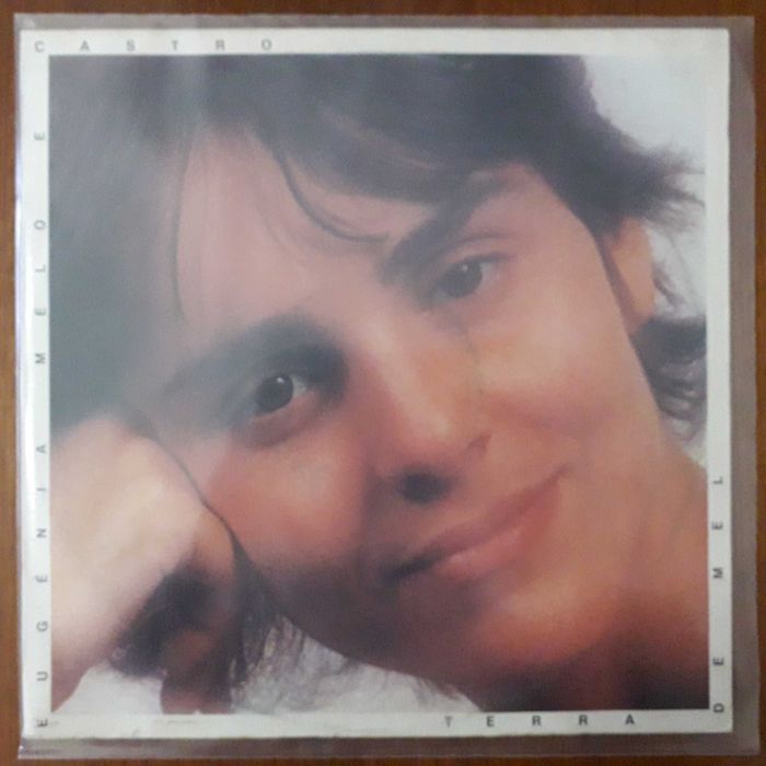 Eugénia Melo e Castro disco de vinil "Terra de Mel"