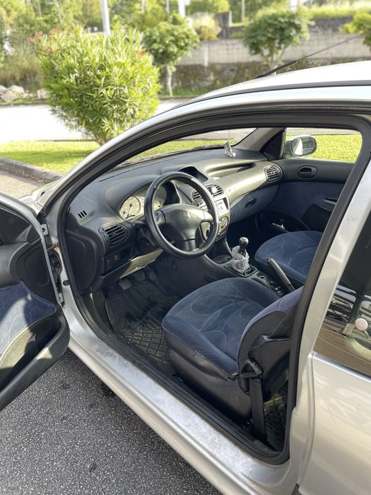 Peugeot 1.4 HDi Diesel 2002 – Anda Bem | Problema no Arranque | 900€