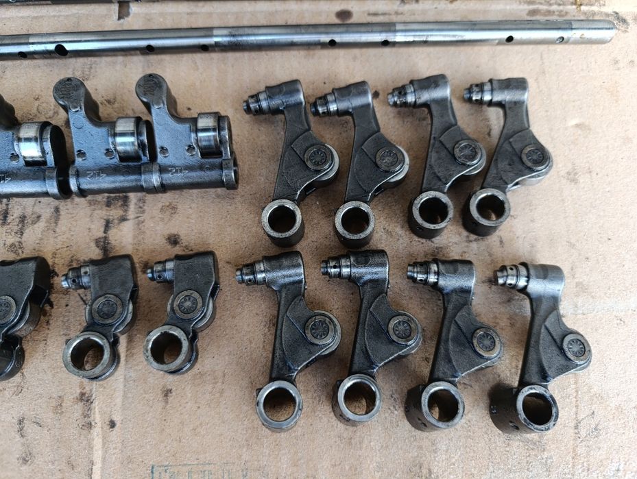 Рокера 2.0 TDI Caddy Octavia Touran Passat Audi A4 A6 A3 Outlander