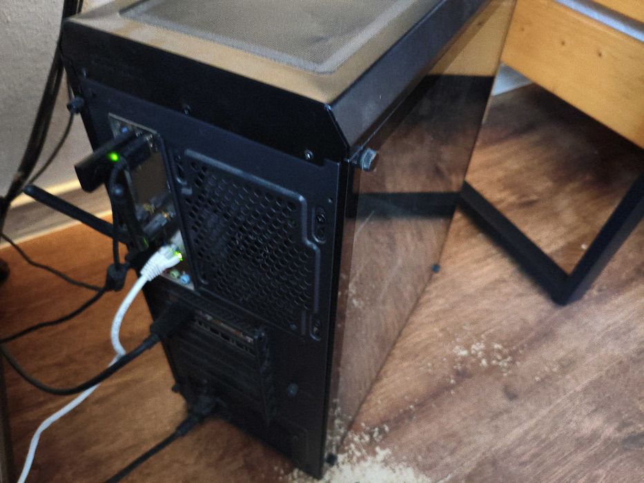 Komputer PC Gaming – i5-10400F / GTX 1660 Ti / 16GB RAM / Win11 Pro