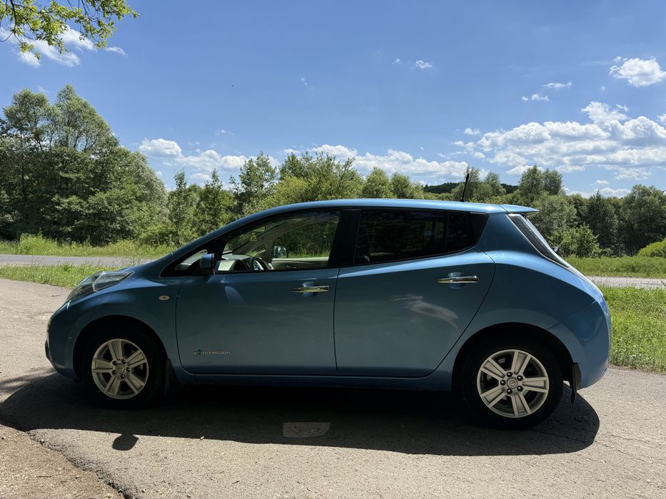 Nissan Leaf 2012