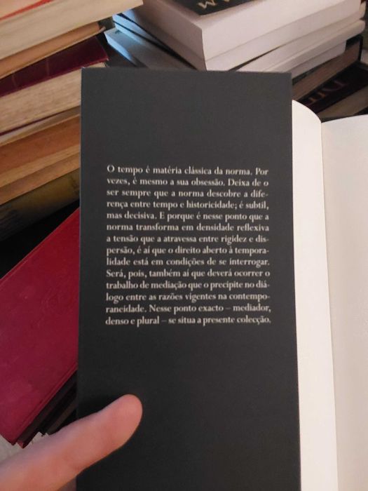 Entre Deuses e Césares, Fernando Catroga
