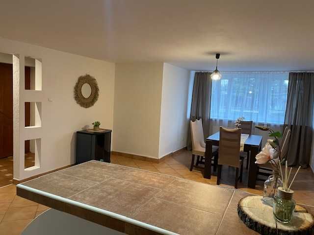 Wynajmę atrakcyjne mieszkanie we Frombork,u z ogrodem.