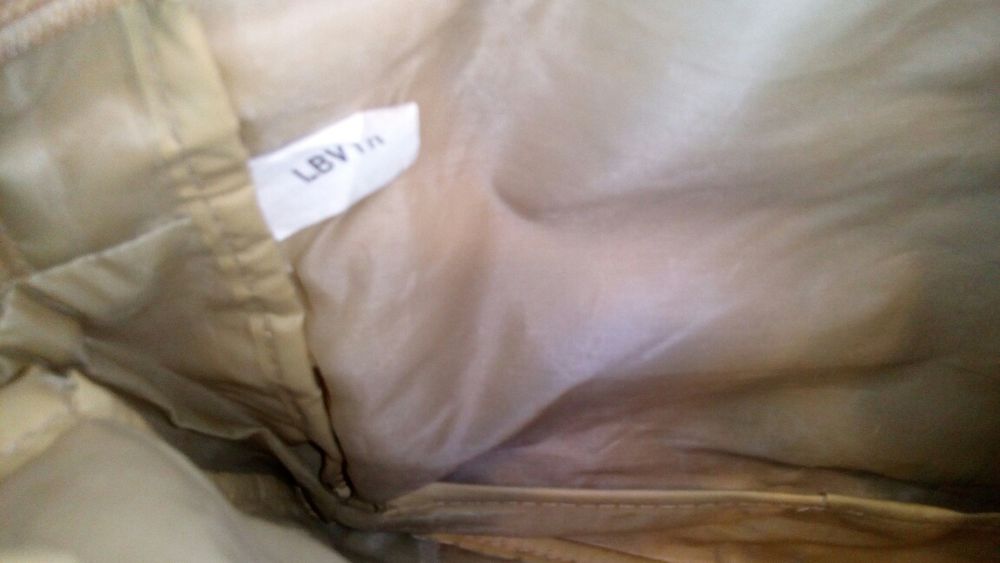 Torebka na laptop,dokumenty lub do pracy.