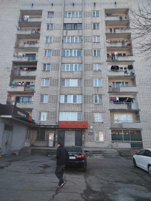 Здається гуртожиток з 2 кімнати в Центрі