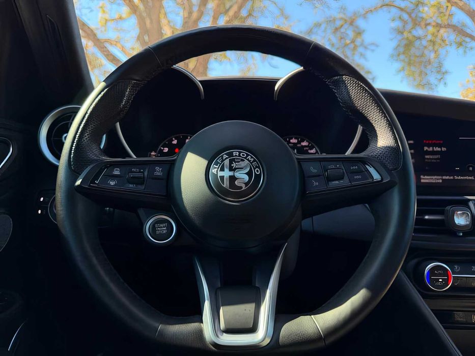 Alfa Romeo Giulia Ti      2022