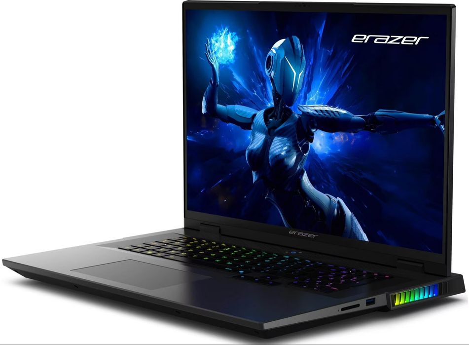 Laptop Erazer Beast 18 X1 RTX 5090 intel ultra9
