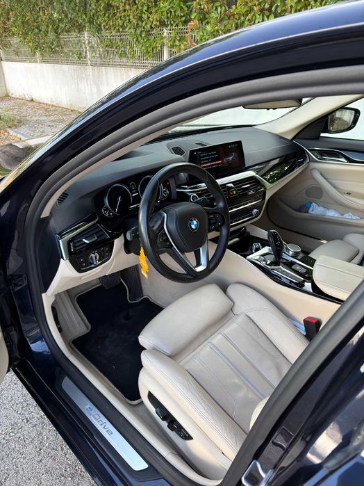 BMW 530e iPerformance Line Luxury