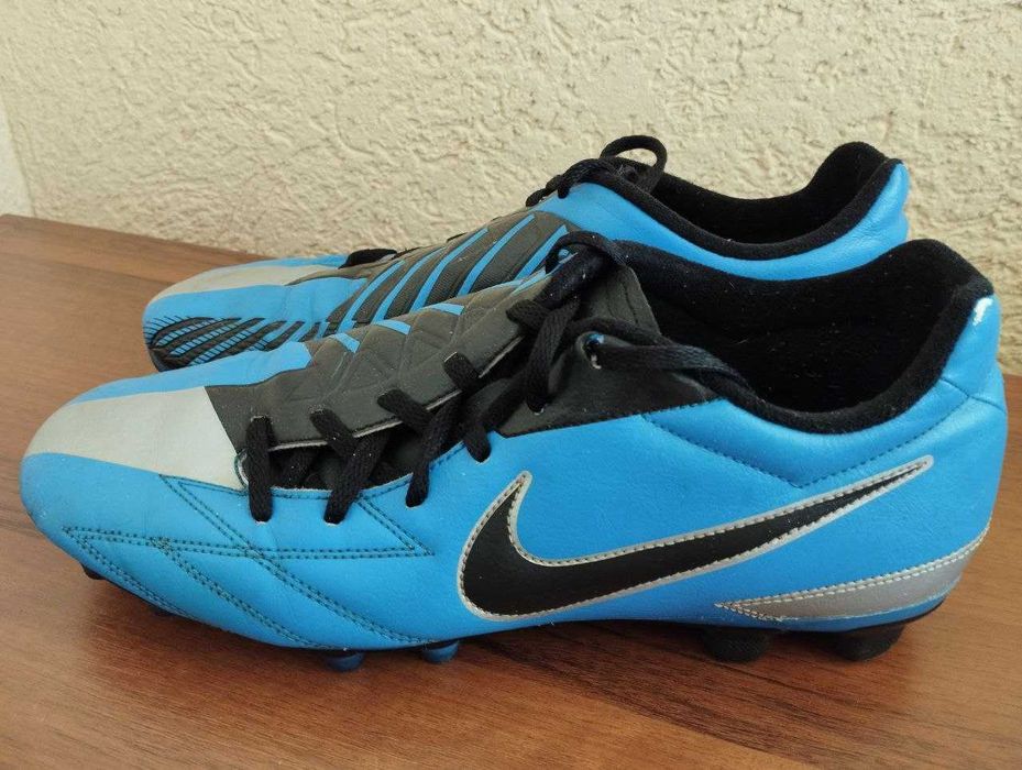 Бутсы футбольные "Nike", 28 см