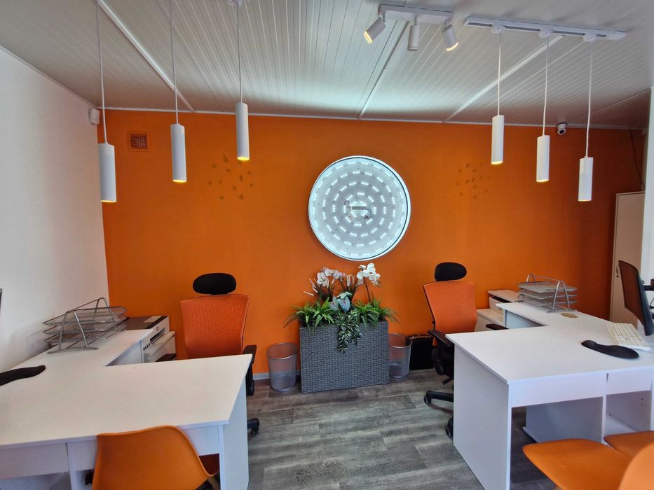 Nowoczesny Pawilon Biurowo-Handlowy 18m2 – Gotowy do Pracy