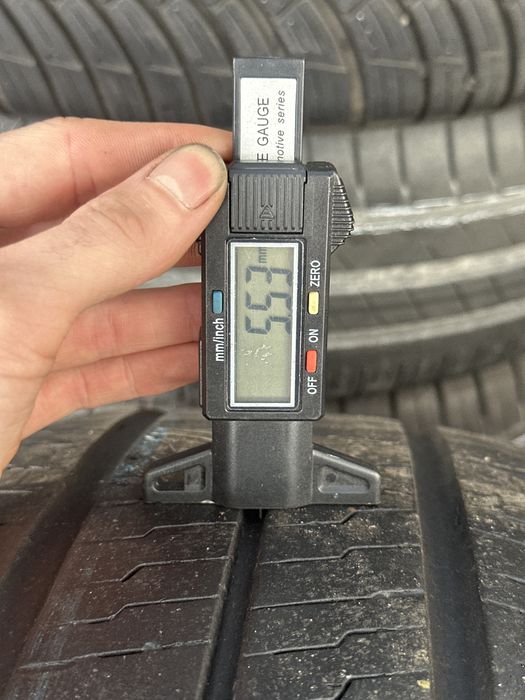 Opony letnie continental 235/65r16c
