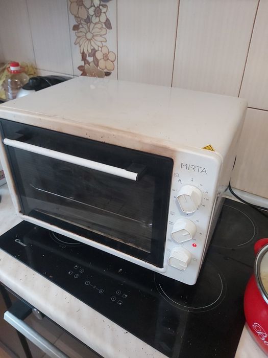 продам   духовку