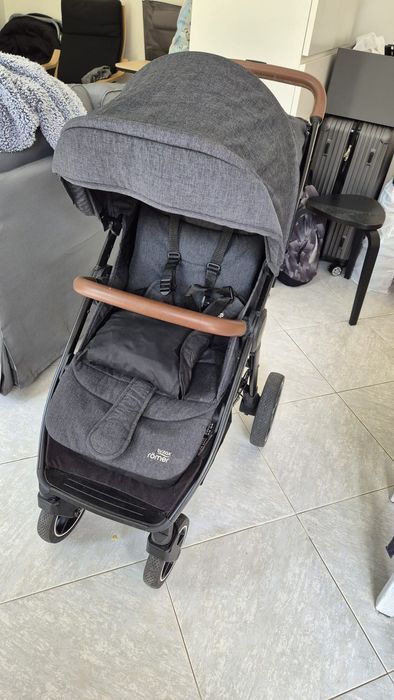 Carrinho de bebé brtitax römer