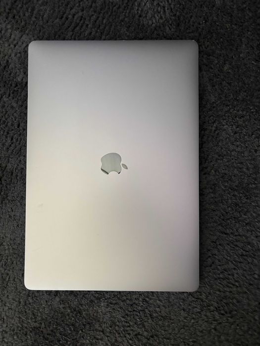 MacBook PRO 16, 32gb, 512gb, i7, Radeon