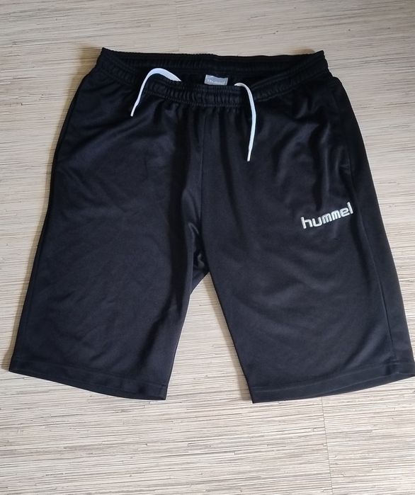 Krótkie spodenki marki Hummel rozm. XL