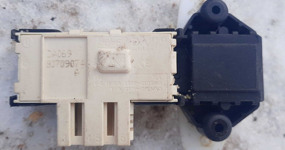 Прессостат для стиральной машины Samsung.