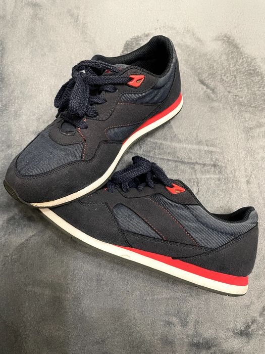 Продам кросівки DEMIX розмір 37