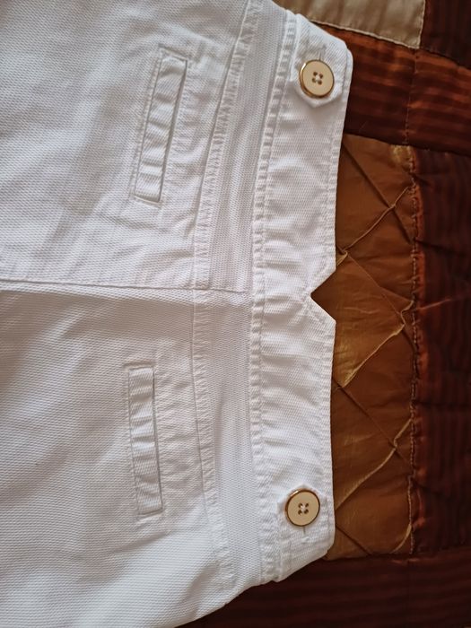 Spodenki  za kolano guess