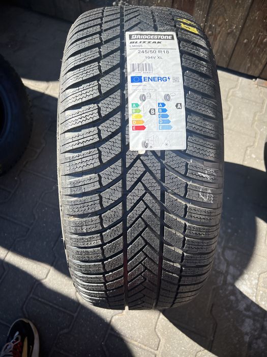 #Opona bridgestone 245/50/18 pojedynka