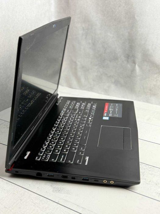 MSI GE72 6QC i7-6700HQ 16ram ssd 120 hdd 1tb GTX 960M 2gb