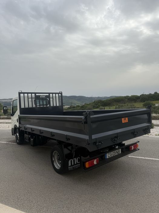 Nissan Cabstar 3.0 diesel tribasculante
