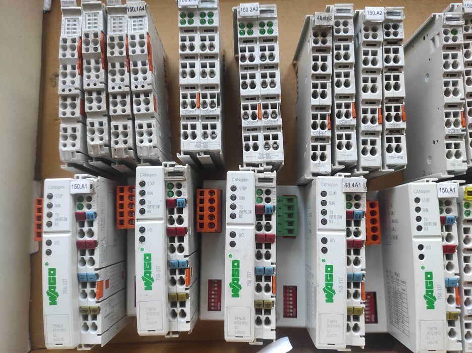 Модулі та контролери WAGO