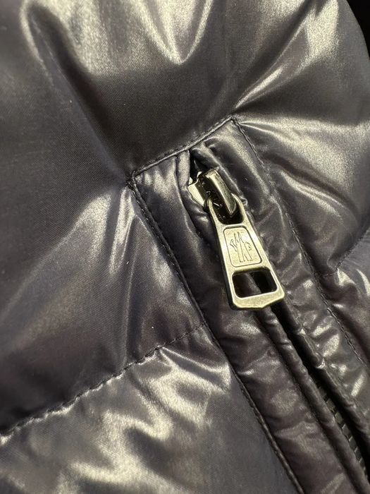 Casaco moncler tamanho L