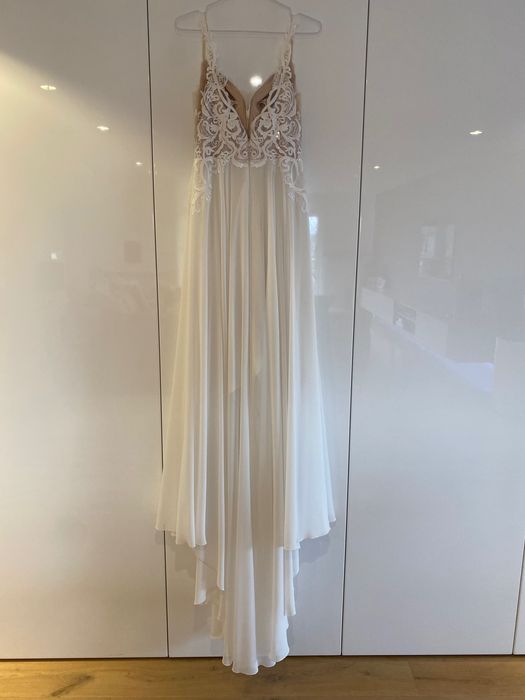 Suknia ślubna Monica Loretti S