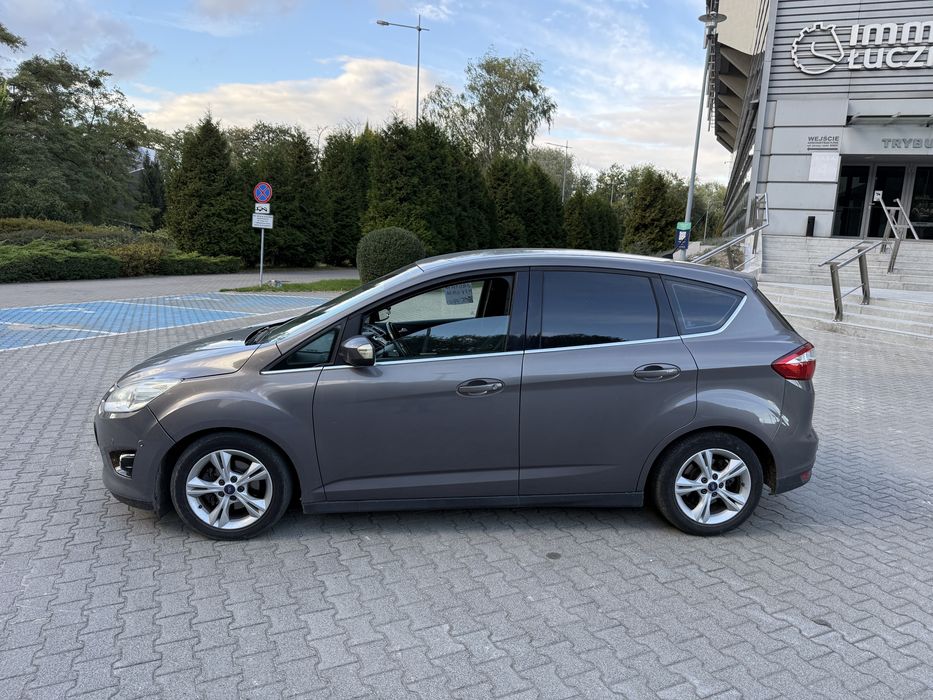 Ford C-max Titanum 1.6 HDI 6 biegow z BOGATYM wyposazeniem HAK Zamiana