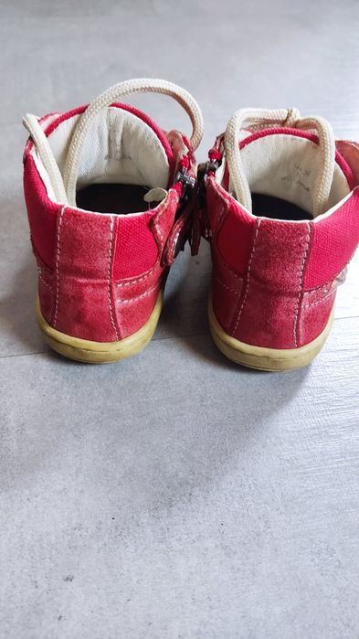 Trampki dziewczęce rozmiar 22