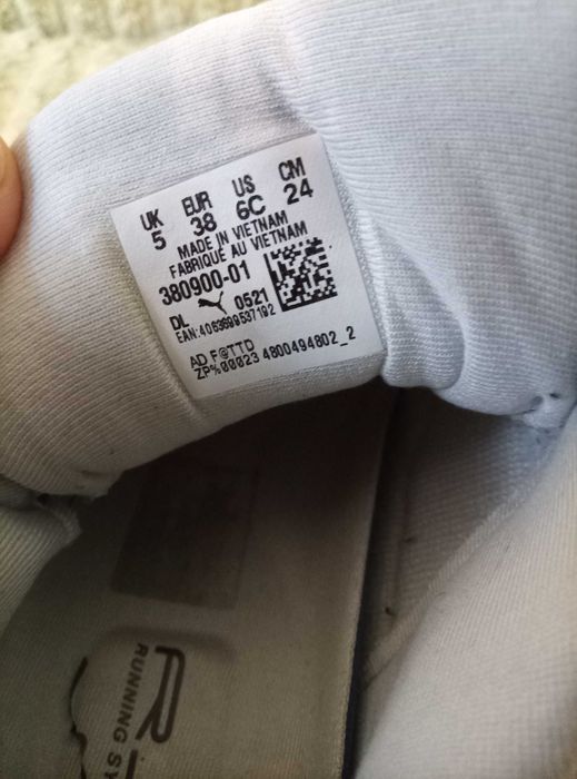 Кросівки оригінальні PUMA  УНІКС