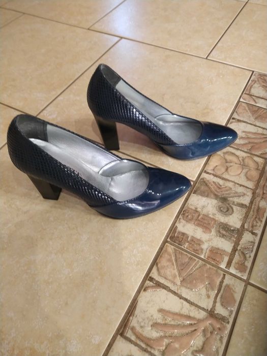 Buty na korku rozmiar 38