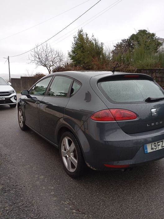 Leon 2.0TDI Nacional  kit distribuição e 4pneus  novos