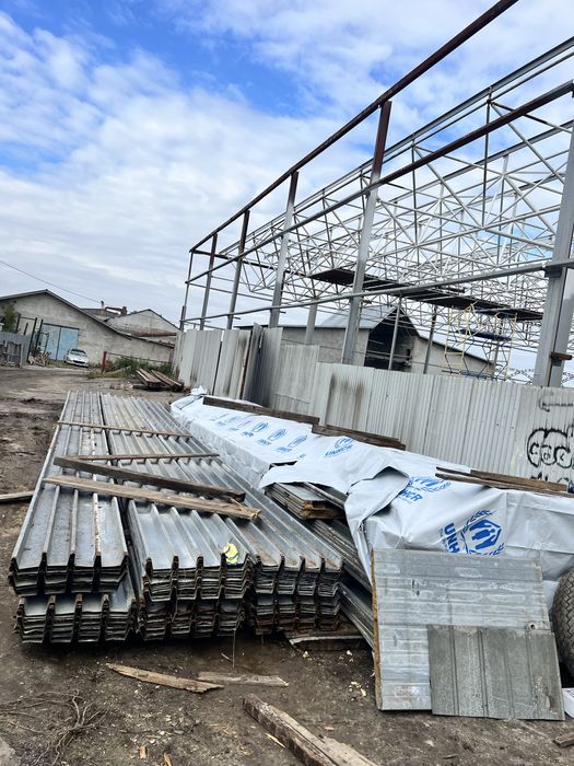 Оцинкований  профлист б/в товщ. 1мм-1,2 мм