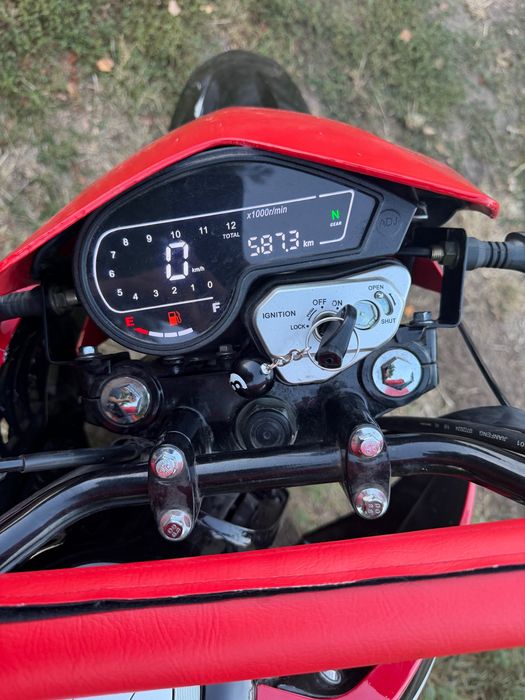 Продам SPARK SP200D-5 2025