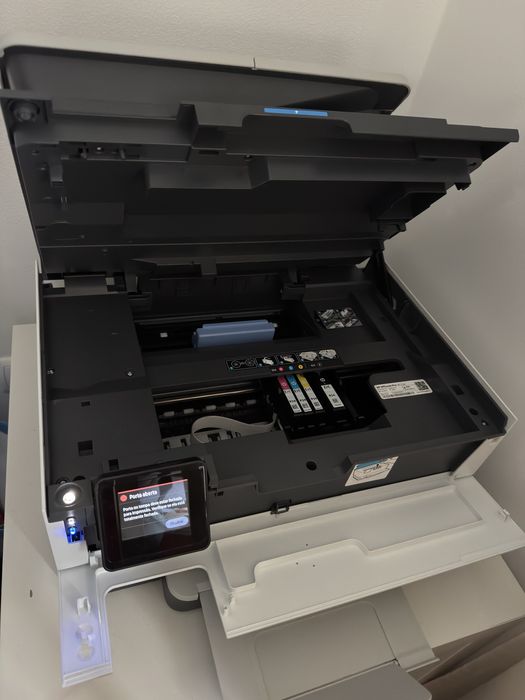 Impressora HP OfficeJet Pro 8120e series (com Garantia e tinteiros)