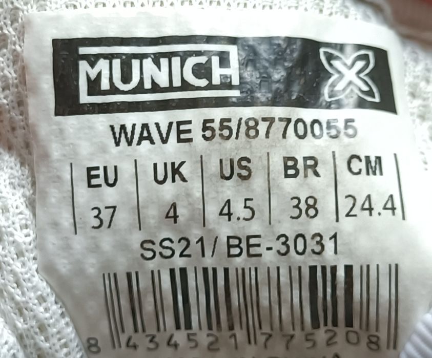 Tênis munich 37, originais ,praticamente novos.