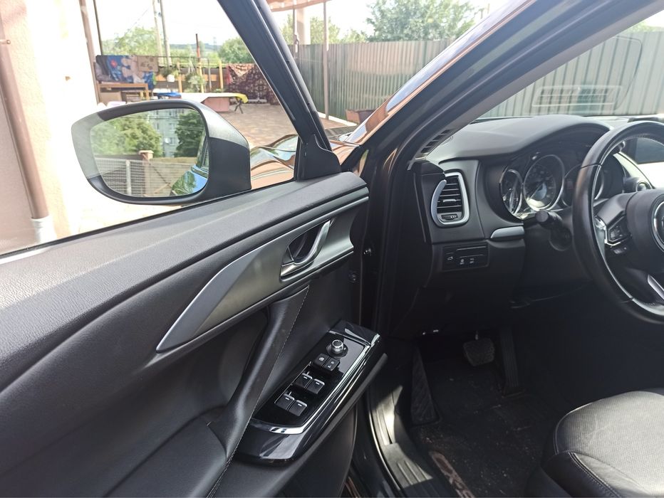 Продам Мазда сх-9 Turing