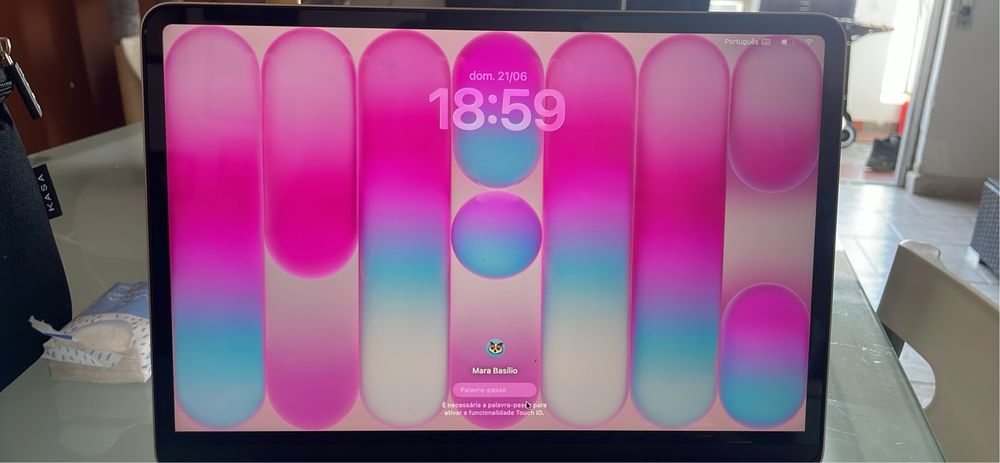 MacBook Neo 13 Rosado