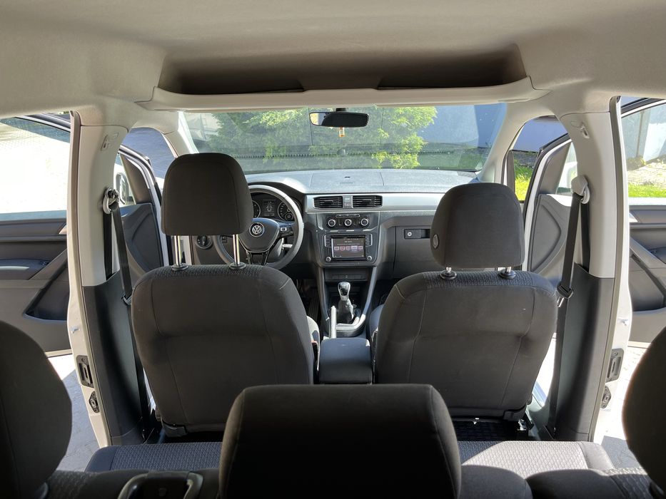 Wynajem Volkswagen Caddy 7 - osobowy (Wynajem samochodu / Wynajem Auta