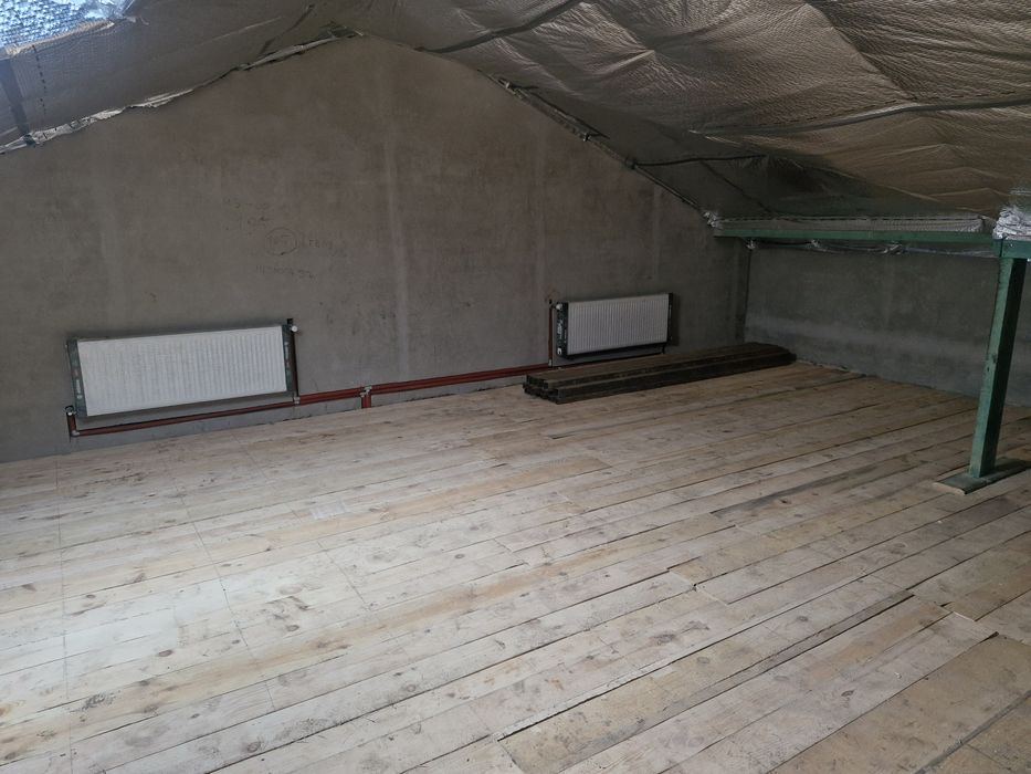 Будинок, дуплекс під чистовий ремонт із всіма комунікаціями