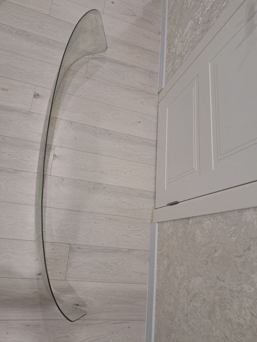 Скло для автобуса заднє вигнуте 43 на 163