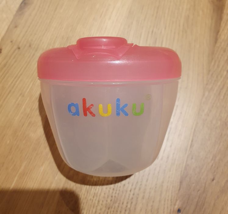 Pojemnik dozownik na mleko modyfikowane akuku