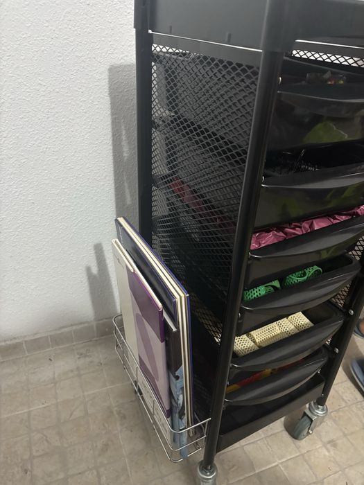 Carrinho de cabeleireiro